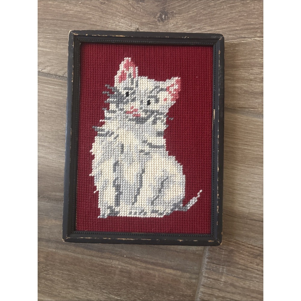 Vintage Cat Needlepoint Red White Yarn Picture Portrait Black Frame 8x10” Approx